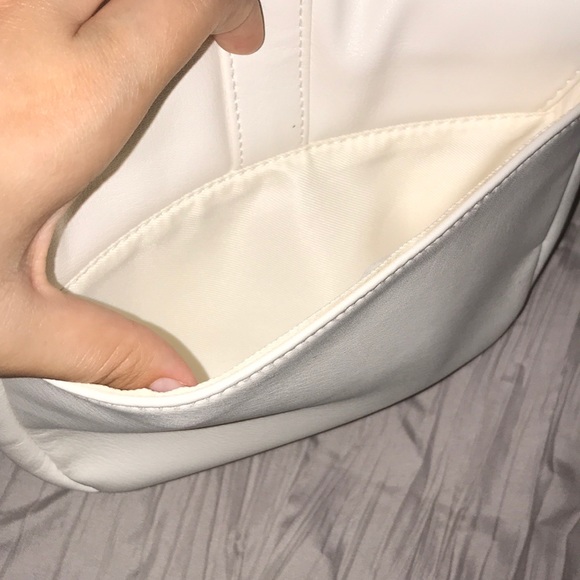 ๐HP 2x๐Super Cute Handy Cross Body/Shoulder Bag - Picture 7 of 8